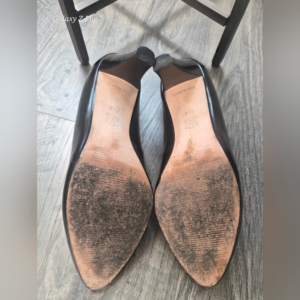 ​Talbots Black Pointed Toe Leather Pumps - Classic Sophisticated Heels 7.5 - Picture 8 of 9